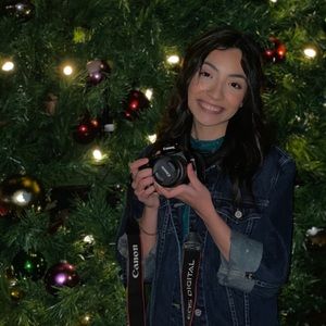 Meet your Posher, Iliana